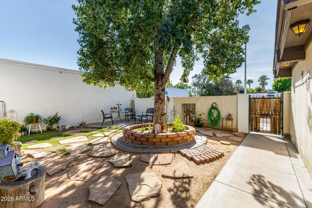 193 W Laguna Drive, Litchfield Park, AZ 85340