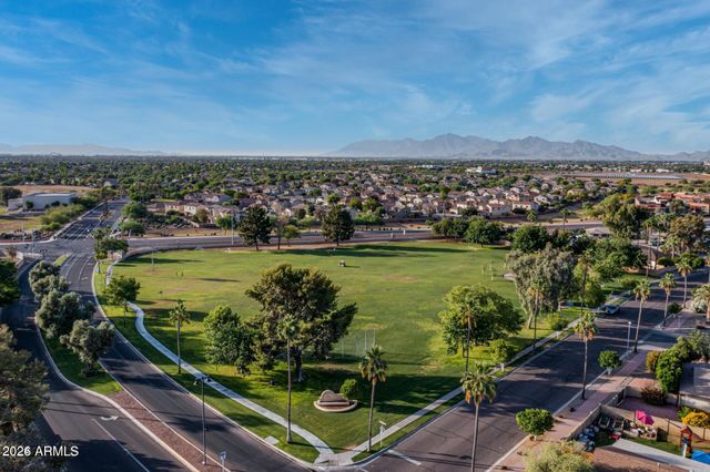 193 W Laguna Drive, Litchfield Park, AZ 85340