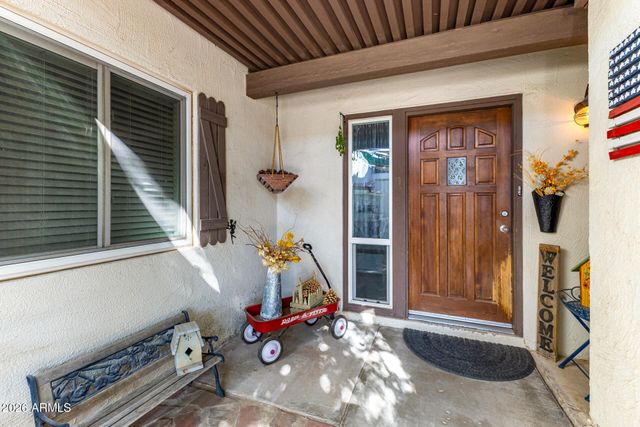 193 W Laguna Drive, Litchfield Park, AZ 85340
