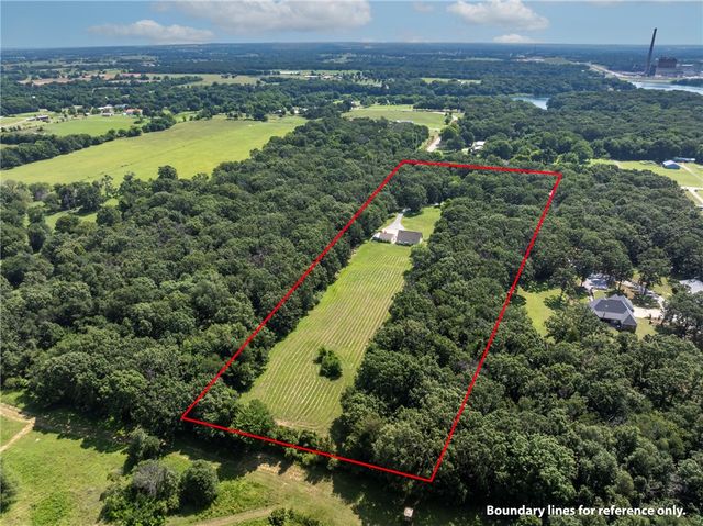 12039 Cripps Road, Gentry, AR 72734