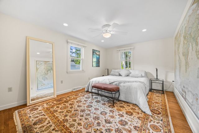 15 Hilltop Acres Drive, Lakeville, MA 02347