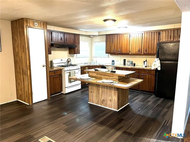 5578 Helm Lane, Temple, TX 76502