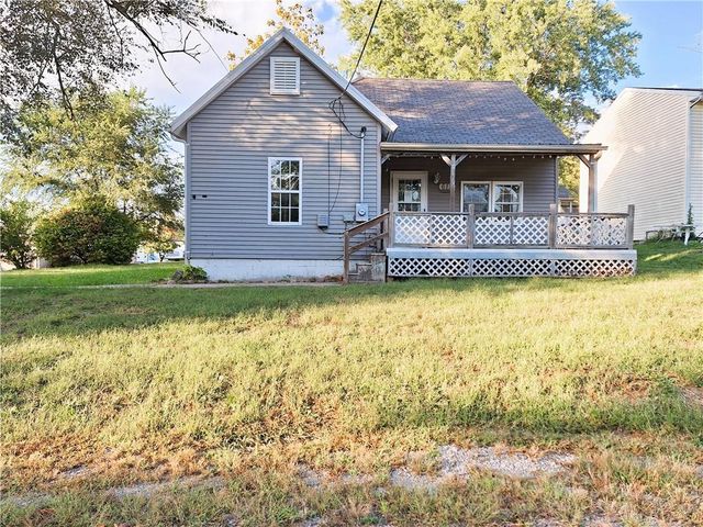 612 W 5th Street, Carrollton, MO 64633