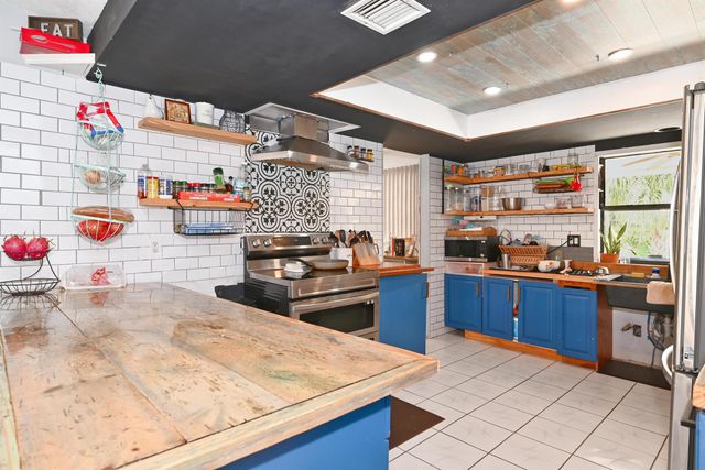 16763 Alexander Run, Jupiter, FL 33478