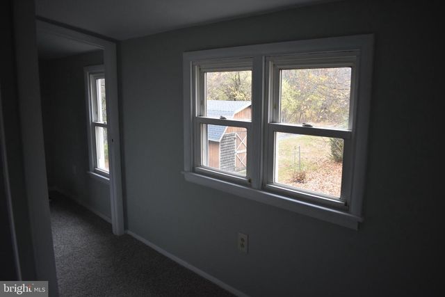 127 CEDAR LN, Reading, PA 19607