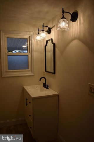 127 CEDAR LN, Reading, PA 19607