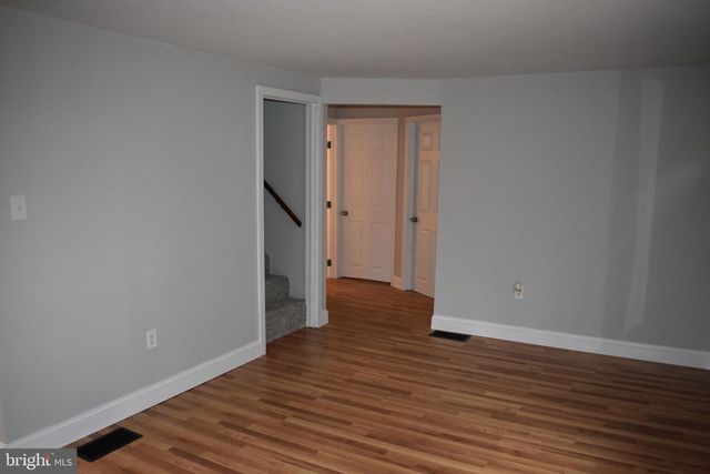 127 CEDAR LN, Reading, PA 19607