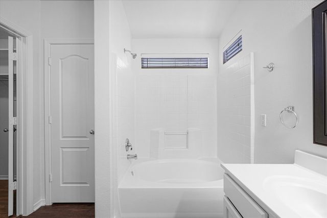 7623 Banyon Avenue NW, Albuquerque, NM 87114