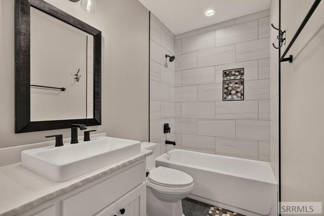 1078 Greenside Loop, Rexburg, ID 83440