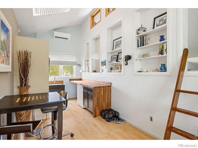 1032 Ridglea Way, Boulder, CO 80303