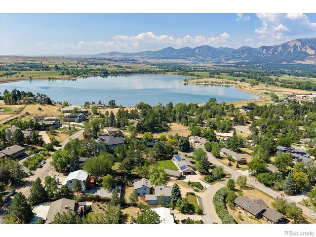 1032 Ridglea Way, Boulder, CO 80303