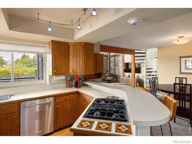 1032 Ridglea Way, Boulder, CO 80303