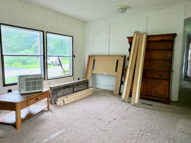 21 Wyman Road, Deering, NH 03244