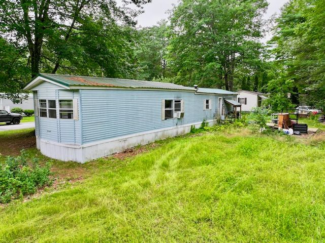 21 Wyman Road, Deering, NH 03244