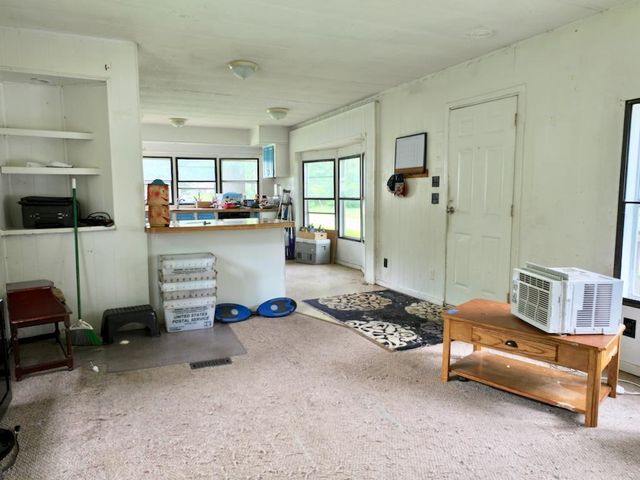 21 Wyman Road, Deering, NH 03244