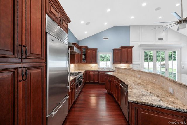 2553 Motor Parkway, Ronkonkoma, NY 11779
