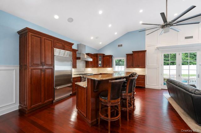 2553 Motor Parkway, Ronkonkoma, NY 11779