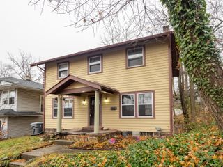 915 Walwood, Kalamazoo City, MI 49007