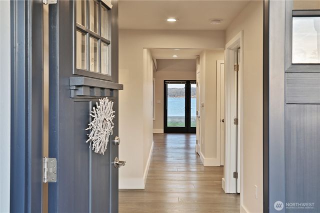 2805 N Bluff Road, Greenbank, WA 98253