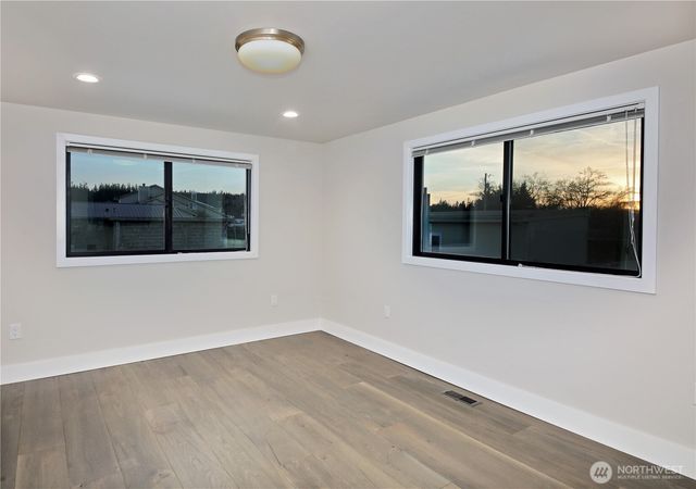 2805 N Bluff Road, Greenbank, WA 98253