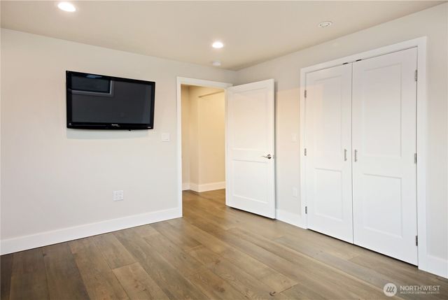 2805 N Bluff Road, Greenbank, WA 98253