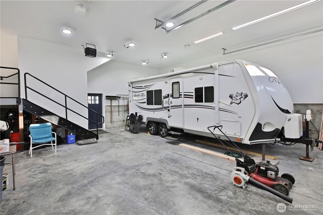 2805 N Bluff Road, Greenbank, WA 98253