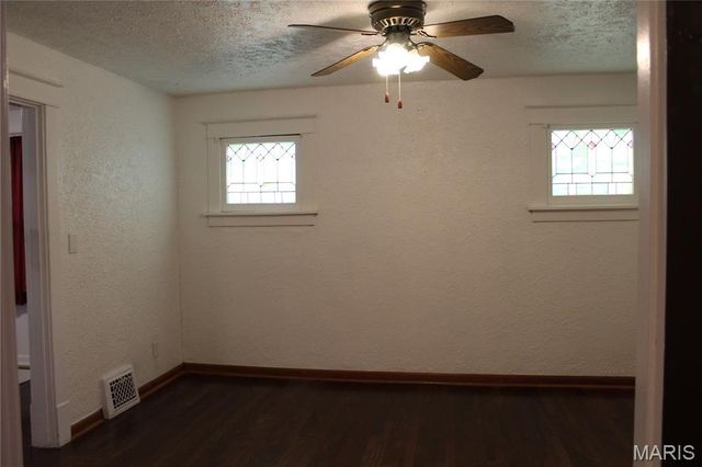 3603 Eminence Boulevard, St John, MO 63114