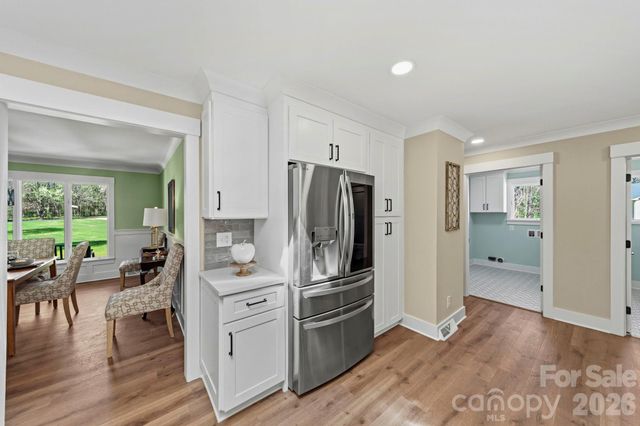 913 Kelly Road, Mount Holly, NC 28120