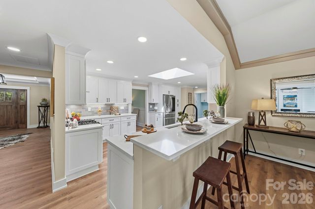 913 Kelly Road, Mount Holly, NC 28120