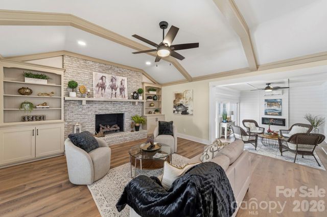 913 Kelly Road, Mount Holly, NC 28120