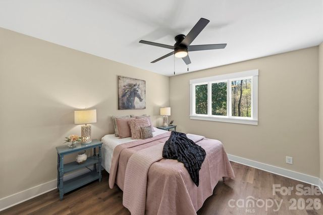 913 Kelly Road, Mount Holly, NC 28120