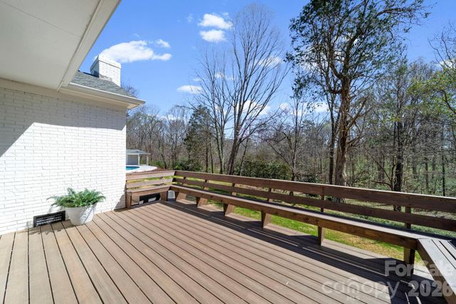 913 Kelly Road, Mount Holly, NC 28120