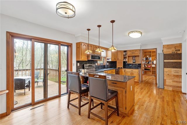 4527 Lamplighter Lane, Manlius, NY 13104