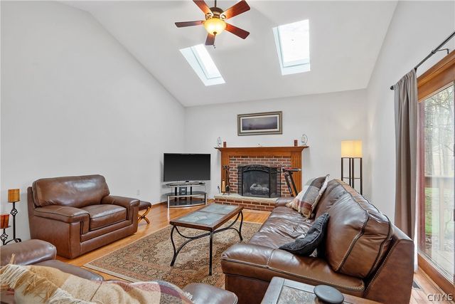 4527 Lamplighter Lane, Manlius, NY 13104