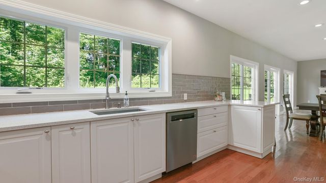 4 Cameli Drive, Wappingers Falls, NY 12590