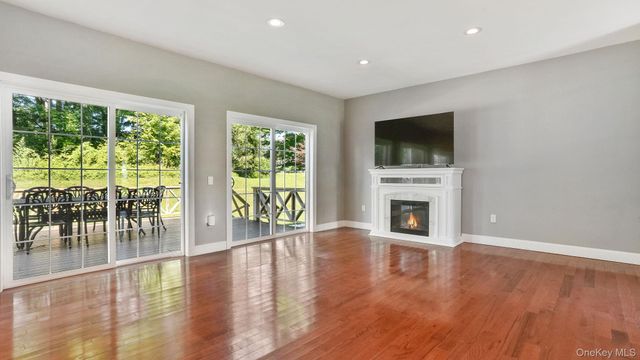 4 Cameli Drive, Wappingers Falls, NY 12590