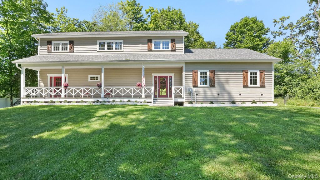 4 Cameli Drive, Wappingers Falls, NY 12590