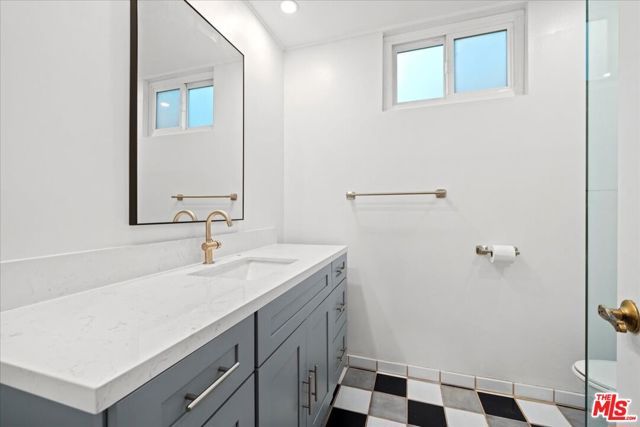 8455 Fountain Avenue 529, West Hollywood, CA 90069