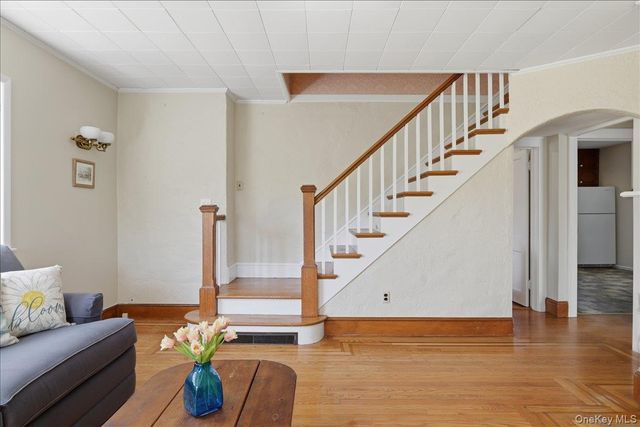 200 Van Buren Street, Centerport, NY 11721