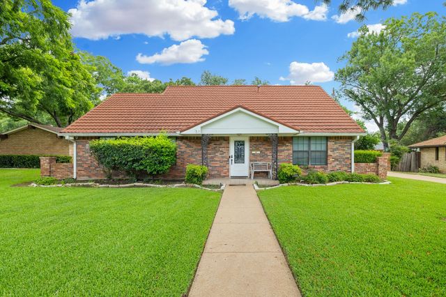 1413 Drexel Drive, Irving, TX 75061