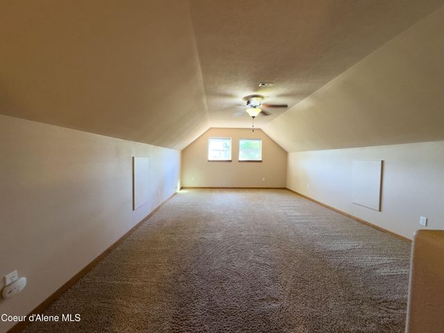 19058 W Panther Rock CT, Hauser, ID 83854