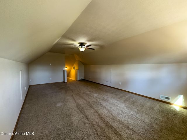 19058 W Panther Rock CT, Hauser, ID 83854