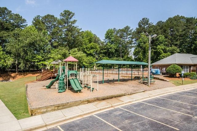 2615 Westbury Court, Suwanee, GA 30024