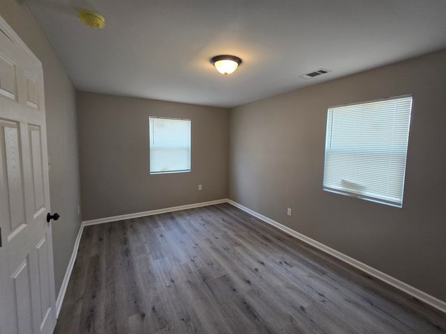 4362 SUNCREST DR, Memphis, TN 38112