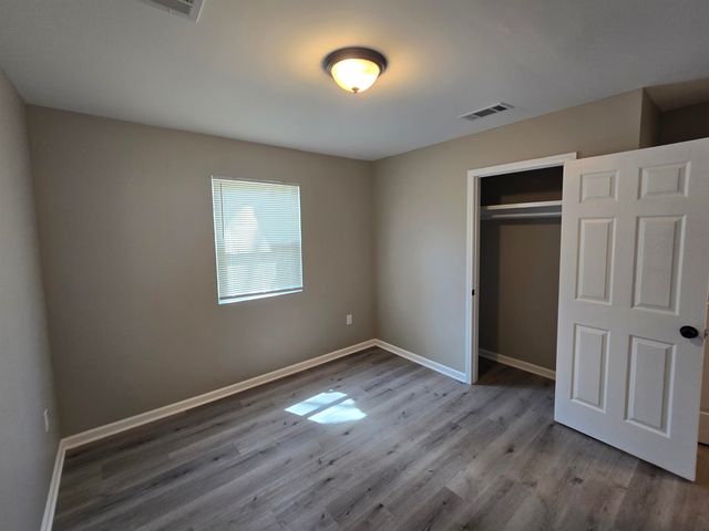 4362 SUNCREST DR, Memphis, TN 38112