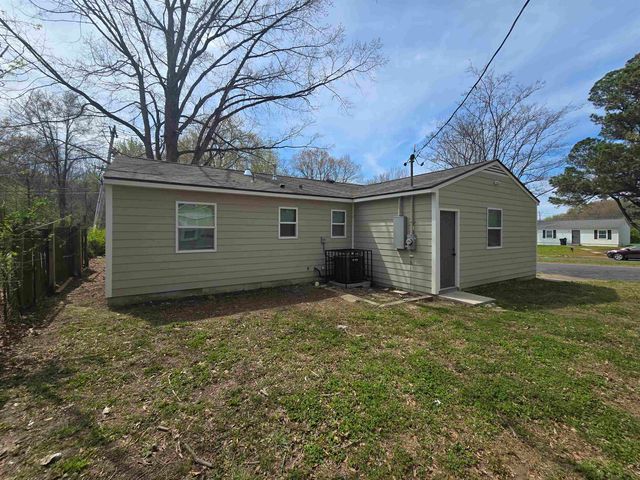 4362 SUNCREST DR, Memphis, TN 38112