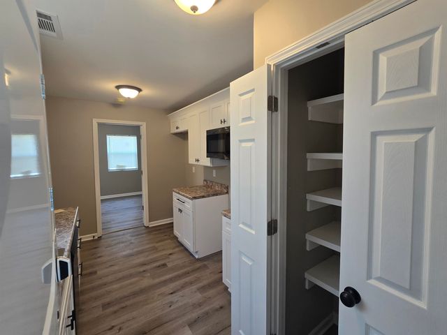 4362 SUNCREST DR, Memphis, TN 38112