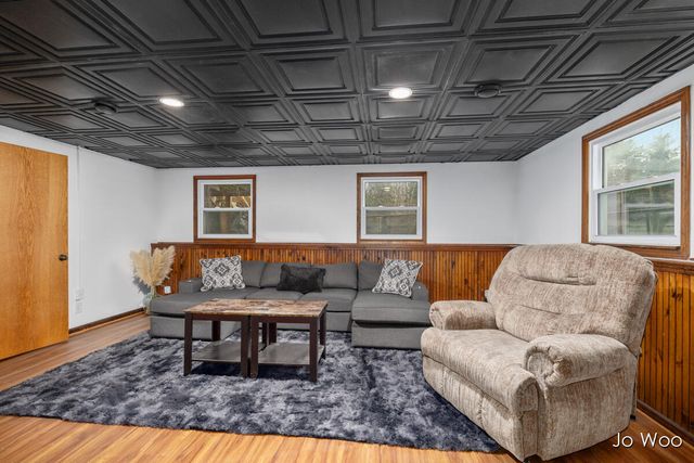 9020 Warner Street, Allendale, MI 49401