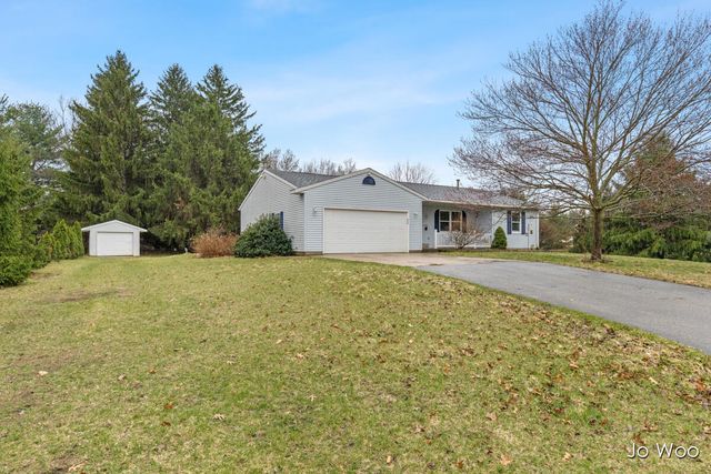 9020 Warner Street, Allendale, MI 49401