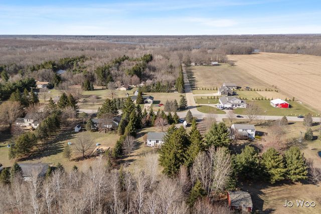 9020 Warner Street, Allendale, MI 49401